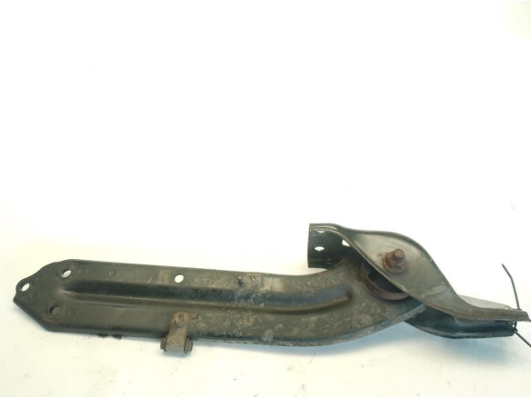 95261628  BRAZO SUSPENSION TRA DER INF LONGITUDINAL OPEL ANTARA (L07)|Desguaces La Cabaña
