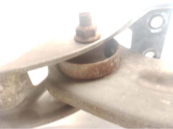 95261627  BRAZO SUSPENSION TRA IZQ INF LONGITUDINAL OPEL ANTARA (L07)|Desguaces La Cabaña