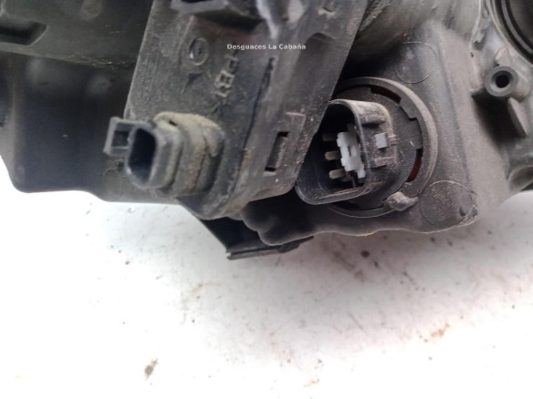 921012Y000  FARO IZQUIERDO HYUNDAI ix35 (LM, EL, ELH)|Desguaces La Cabaña