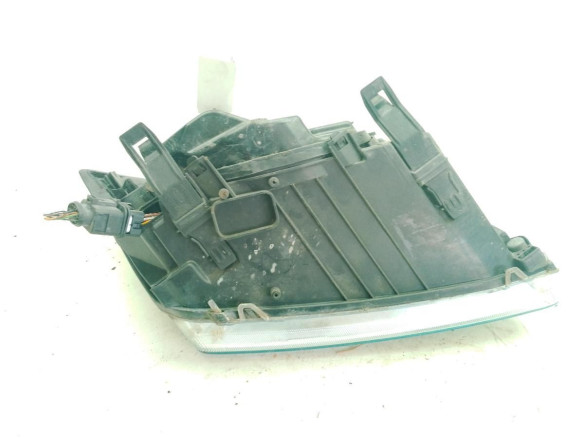 4M5113K060BA FARO DERECHO FORD FOCUS II Sedán (DB_)|Desguaces La Cabaña