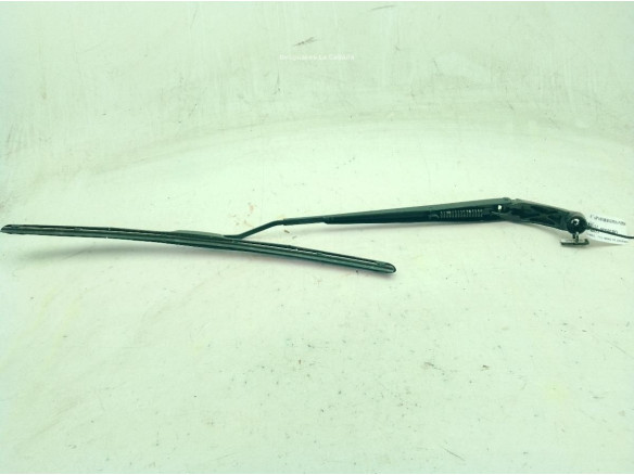 BRAZO LIMPIAPARABRISAS DEL IZQ TOYOTA YARIS CROSS (MXP_)|Desguaces La Cabaña