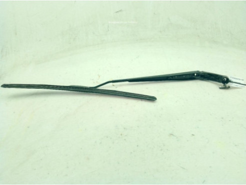 BRAZO LIMPIAPARABRISAS DEL IZQ TOYOTA YARIS CROSS (MXP_)|Desguaces La Cabaña