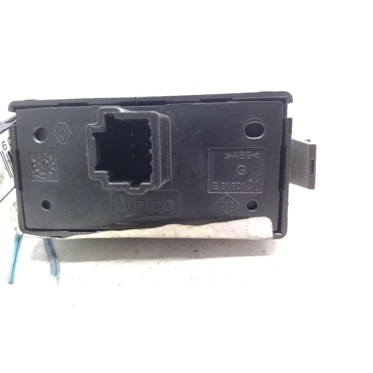 SinValor INTERRUPTOR WARNING DACIA DOKKER |Desguaces La Cabaña