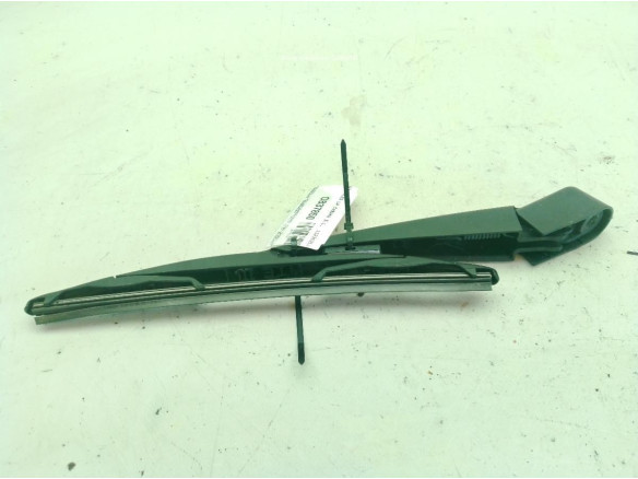 BRAZO LIMPIAPARABRISAS TRA PORTÓN PEUGEOT 3008 SUV (M_)|Desguaces La Cabaña