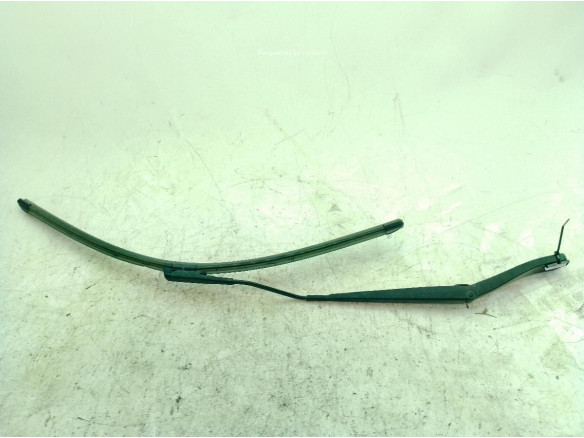 BRAZO LIMPIAPARABRISAS DEL IZQ FORD TRANSIT COURIER Kombi|Desguaces La Cabaña