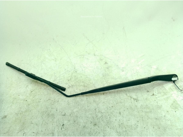 BRAZO LIMPIAPARABRISAS DEL DER FORD TRANSIT COURIER Kombi|Desguaces La Cabaña