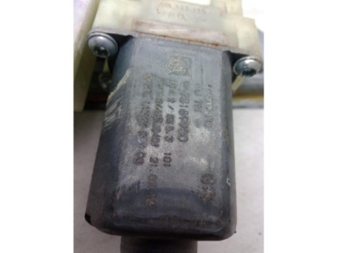 9826080380  ELEVALUNAS PUERTA LAT TRA DER PEUGEOT 308 SW II|Desguaces La Cabaña