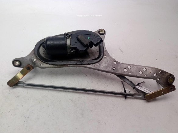 MOTOR LIMPIAPARABRISAS DEL RENAULT LAGUNA II (BG0/1_)|Desguaces La Cabaña