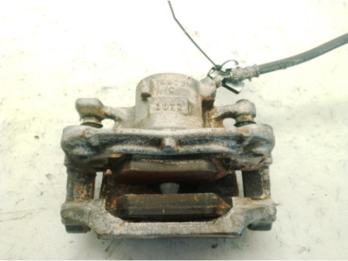 34116860266  PINZA DEL DER BMW 1 (F40)|Desguaces La Cabaña