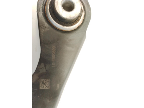 689588501 BRAZO SUSPENSION TRA DER SUP BMW 1 (F40)|Desguaces La Cabaña