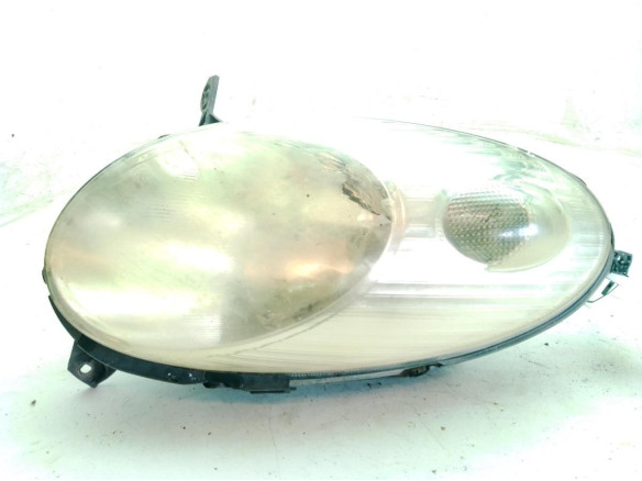 89007102 FARO DERECHO NISSAN MICRA III (K12)|Desguaces La Cabaña