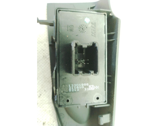 13301886 MANDO ELEVALUNAS PUERTA LAT TRA IZQ OPEL ZAFIRA TOURER C (P12)|Desguaces La Cabaña