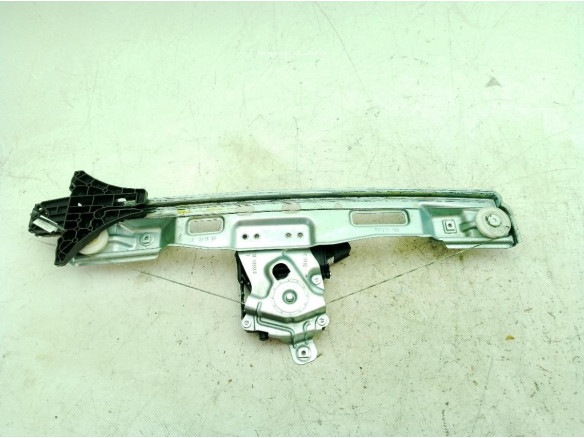13369289  ELEVALUNAS PUERTA LAT TRA IZQ OPEL ZAFIRA TOURER C (P12)|Desguaces La Cabaña