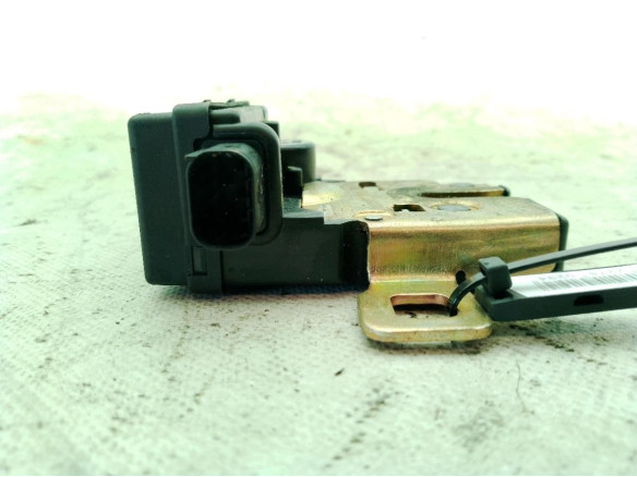 CERRADURA PORTON / TAPA MALETA MINI MINI (R50, R53)|Desguaces La Cabaña