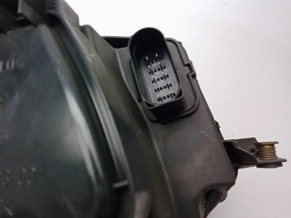 3B0941015AN FARO IZQUIERDO VW PASSAT (3B3)|Desguaces La Cabaña