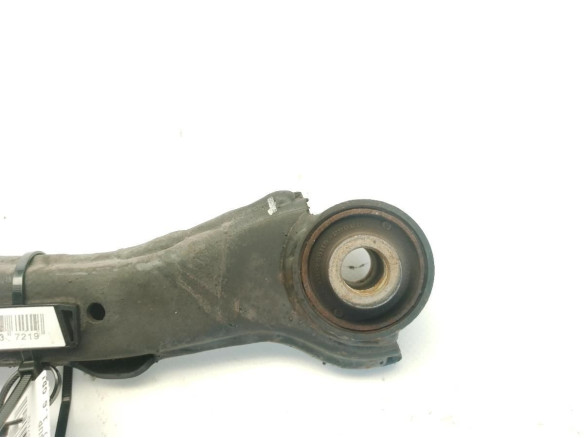 551002S050  BRAZO SUSPENSION TRA DER SUP ANTERIOR KIA SPORTAGE (SL)|Desguaces La Cabaña