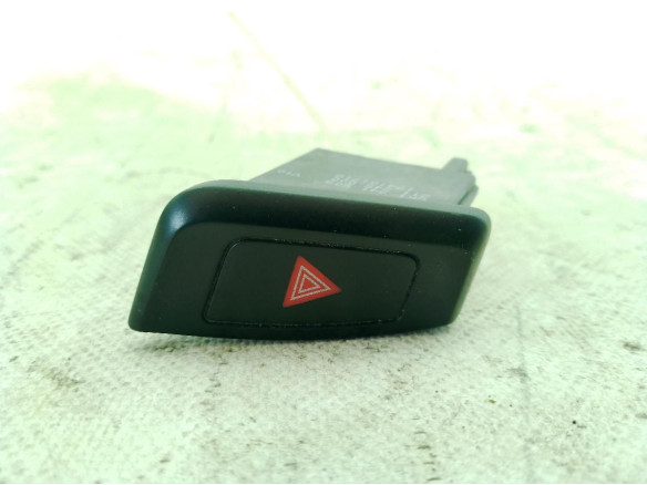 8K1941509 INTERRUPTOR WARNING AUDI A4 Allroad (8KH, B8)|Desguaces La Cabaña