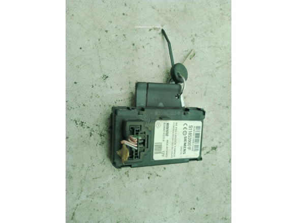 8200074331A LECTOR LLAVE RENAULT MEGANE II Ranchera familiar (KM0/1_)|Desguaces La Cabaña