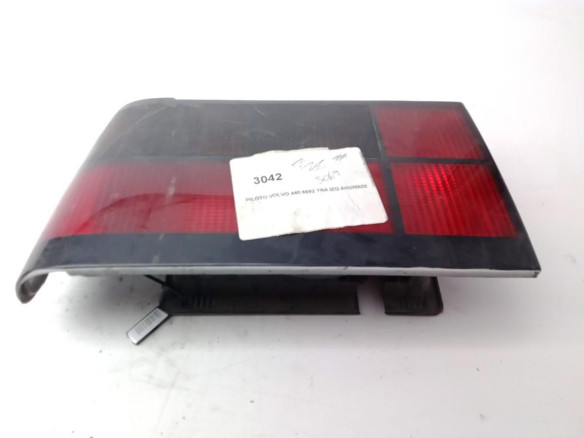 PILOTO TRA IZQ EXT VOLVO 440 K (445)|Desguaces La Cabaña
