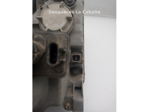 FARO IZQUIERDO|Desguaces La Cabaña