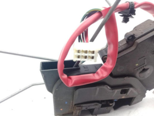 CERRADURA PUERTA LAT DEL IZQ MAZDA 323 F VI (BJ)|Desguaces La Cabaña