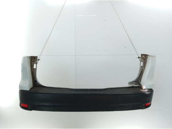 PARAGOLPES TRA FORD FOCUS III Turnier|Desguaces La Cabaña