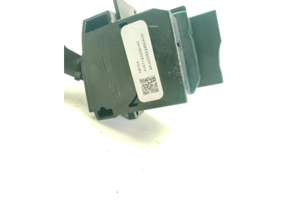 AV6T13335AC MANDO INTERMITENTES FORD FOCUS III Turnier|Desguaces La Cabaña