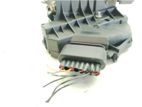 BM5AA26412CC CERRADURA PUERTA LAT TRA DER FORD FOCUS III Turnier|Desguaces La Cabaña