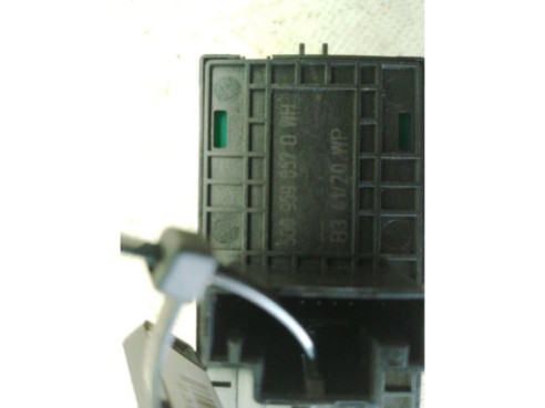5G0959857D MANDO ELEVALUNAS PUERTA LAT DEL IZQ VW PASSAT (A32, A33)|Desguaces La Cabaña
