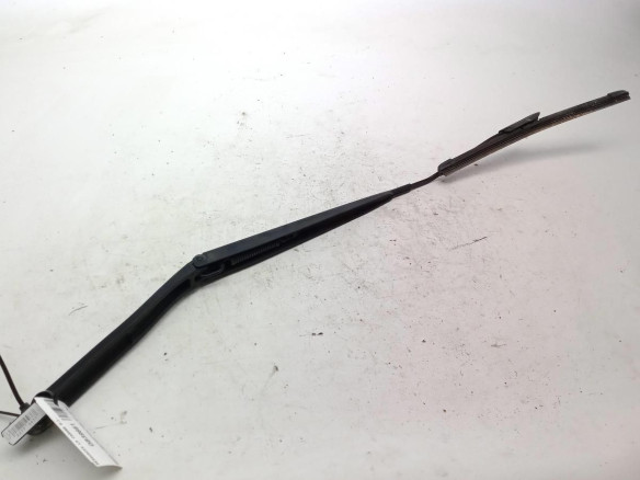 288869398R  BRAZO LIMPIAPARABRISAS DEL DER RENAULT AUSTRAL|Desguaces La Cabaña