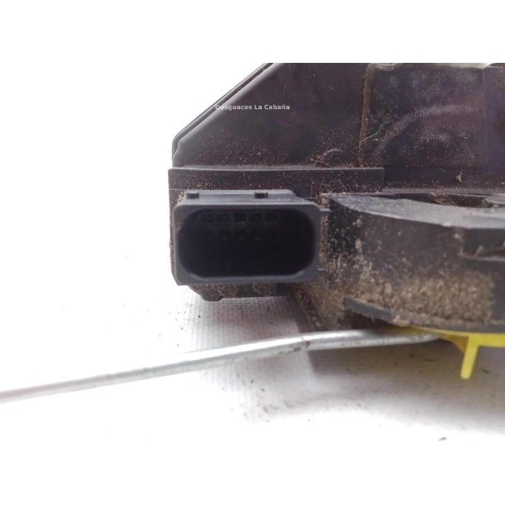 CERRADURA PUERTA LAT TRA IZQ OPEL ASTRA J (P10) |Desguaces La Cabaña