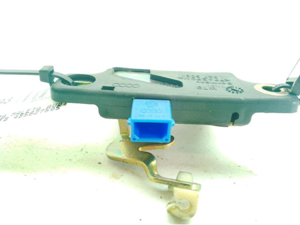 4B5827505 CERRADURA PORTON / TAPA MALETA AUDI A6 (4B2, C5)|Desguaces La Cabaña