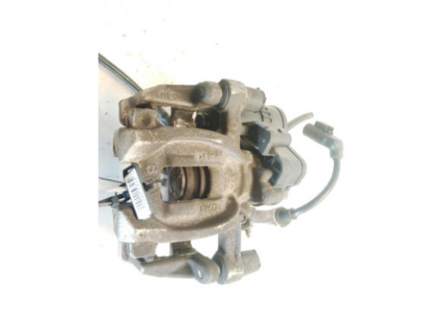 688469304 BRAZO SUSPENSION TRA IZQ SUP ANTERIOR BMW 1 (F40)|Desguaces La Cabaña 2