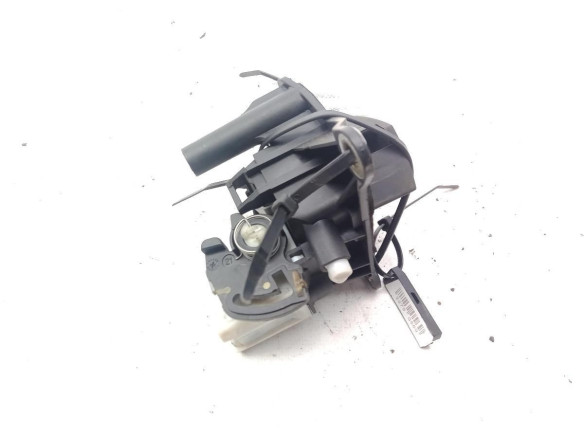 PULSADOR PORTON / TAPA MALETA RENAULT CLIO II (BB_, CB_)|Desguaces La Cabaña