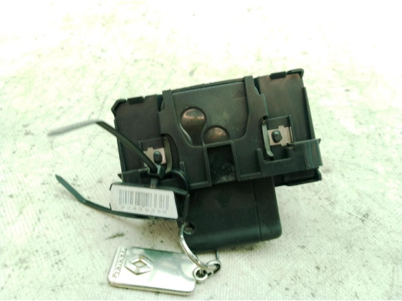 8200125077 LECTOR LLAVE RENAULT MEGANE II (BM0/1_, CM0/1_)|Desguaces La Cabaña