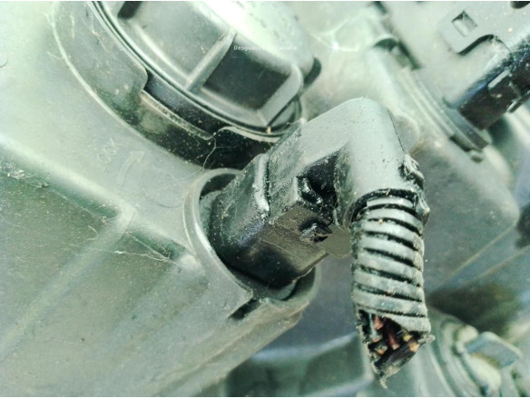 FARO DERECHO KIA SORENTO I (JC)|Desguaces La Cabaña
