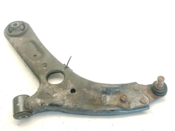 BRAZO SUSPENSION DEL IZQ INF KIA CEE'D (JD)|Desguaces La Cabaña