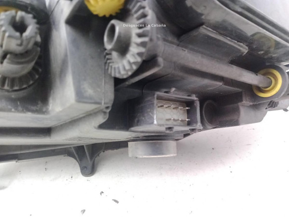 13186382 FARO DERECHO OPEL CORSA D (S07)|Desguaces La Cabaña