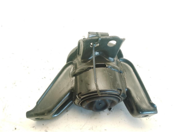 21815A9000 SOPORTE MOTOR DER KIA SPORTAGE (QL)|Desguaces La Cabaña
