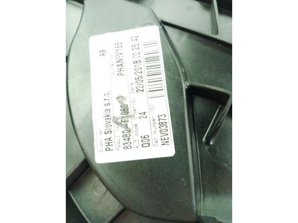 83480F1060 ELEVALUNAS PUERTA LAT TRA DER KIA SPORTAGE (QL)|Desguaces La Cabaña