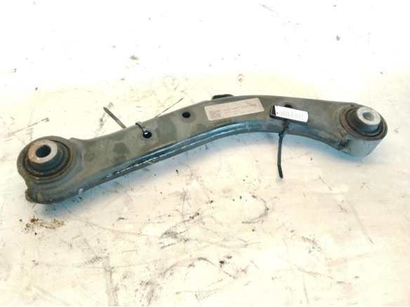 55100D3050 BRAZO SUSPENSION TRA DER SUP KIA SPORTAGE (QL)|Desguaces La Cabaña