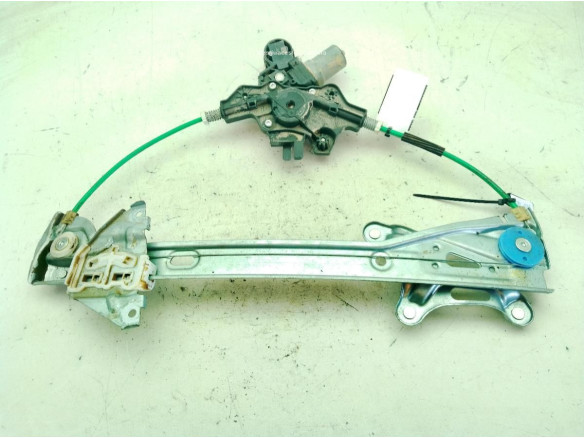 8570102090 ELEVALUNAS PUERTA LAT DEL IZQ TOYOTA COROLLA Fastback (_E21_)|Desguaces La Cabaña