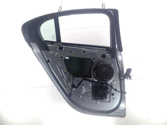 T4N2635 PUERTA LAT TRA IZQ JAGUAR XE (X760) |Desguaces La Cabaña