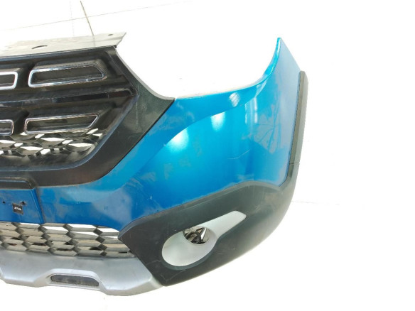 PARAGOLPES DEL DACIA LOGAN|Desguaces La Cabaña