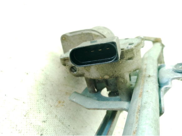 MOTOR LIMPIAPARABRISAS DEL VW GOLF IV (1J1)|Desguaces La Cabaña