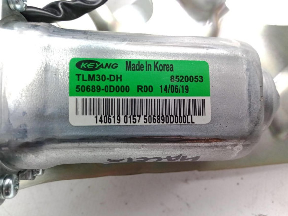 506890D000 MOTOR APERTURA TAPA MALETA / PORTON HYUNDAI GENESIS (DH)|Desguaces La Cabaña