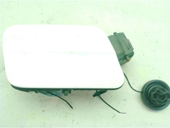 981010968A TAPA COMBUSTIBLE PEUGEOT 3008 SUV (M_)|Desguaces La Cabaña