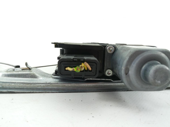 128000771 ELEVALUNAS PUERTA LAT TRA DER CITROEN C5 III Break (TD_) |Desguaces La Cabaña