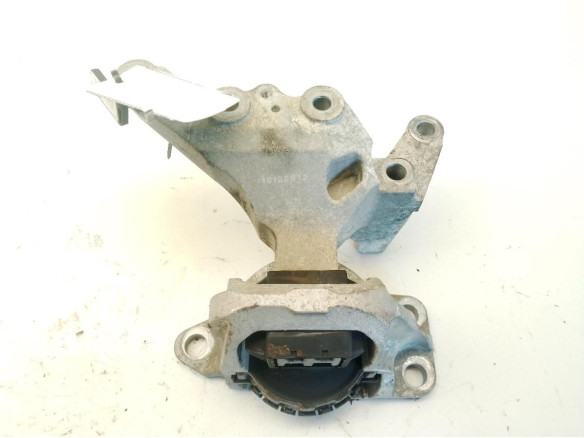 112104BB9E  SOPORTE MOTOR DER NISSAN QASHQAI II Todo terreno, cerrada (J11, J11_)|Desguaces La Cabaña
