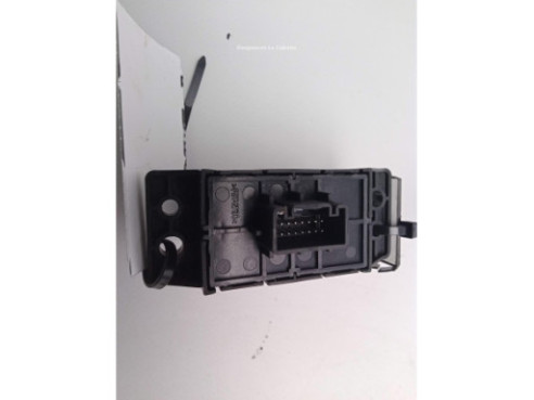 261756FRQA INTERRUPTOR FRENO MANO ELECTRICO NISSAN QASHQAI II Todo terreno, cerrada (J11, J11_)|Desguaces La Cabaña
